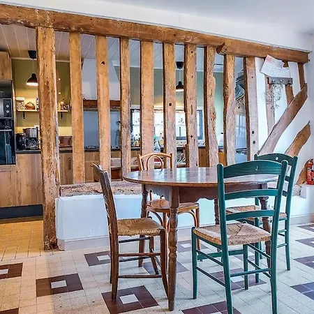 Maison De Charme - 12 Mn De La - Piscine Chauffee - 8 Personnes