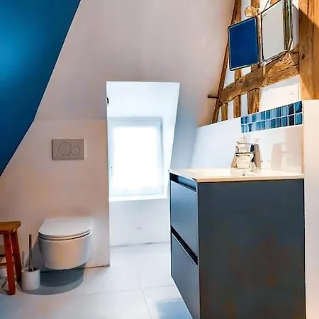 Maison De Charme - 12 Mn De La Plage - Piscine Chauffee - 8 Personnes
